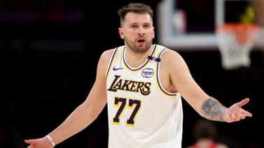 而在半场比 而在半场比