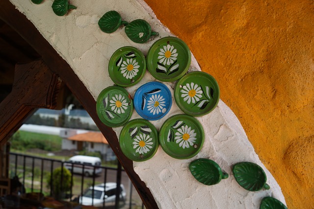 动都备受关 动都备受关